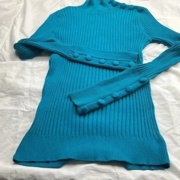 International concept ladies blouse  S​ - Picture 9 of 16